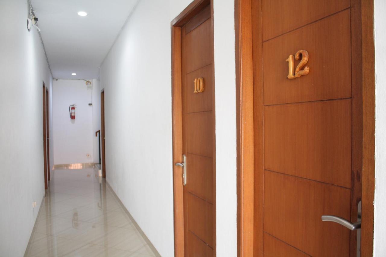 Hotel Oyo 245 Juana 21 Jakarta Exteriér fotografie